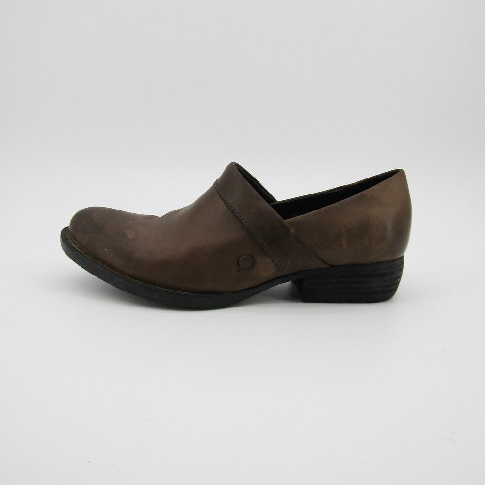 Born Shoes Womens Size 7M Brown Leather Slip On Loafer Comfort Casual D68842